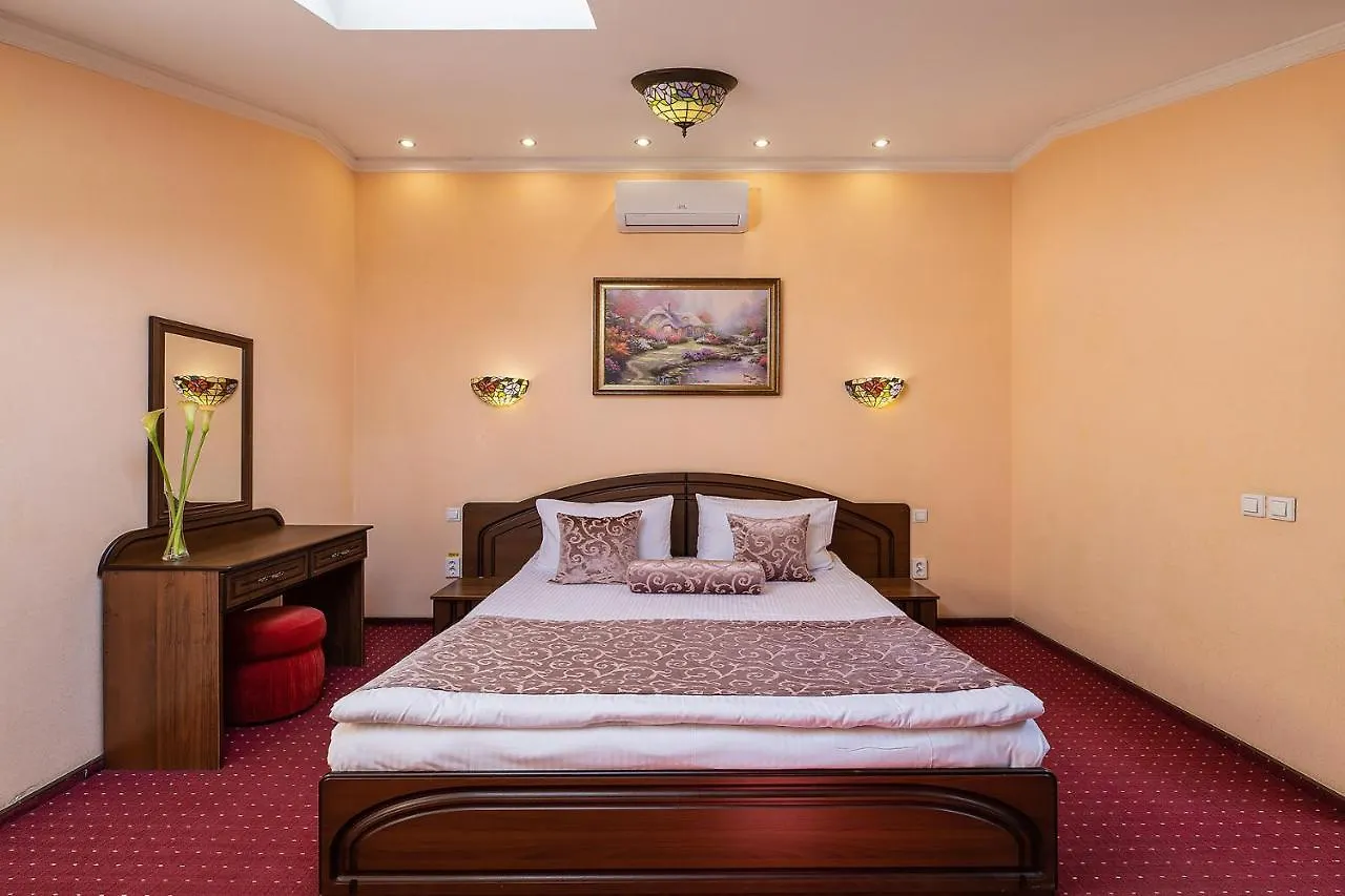 Edem Hotel Lviv