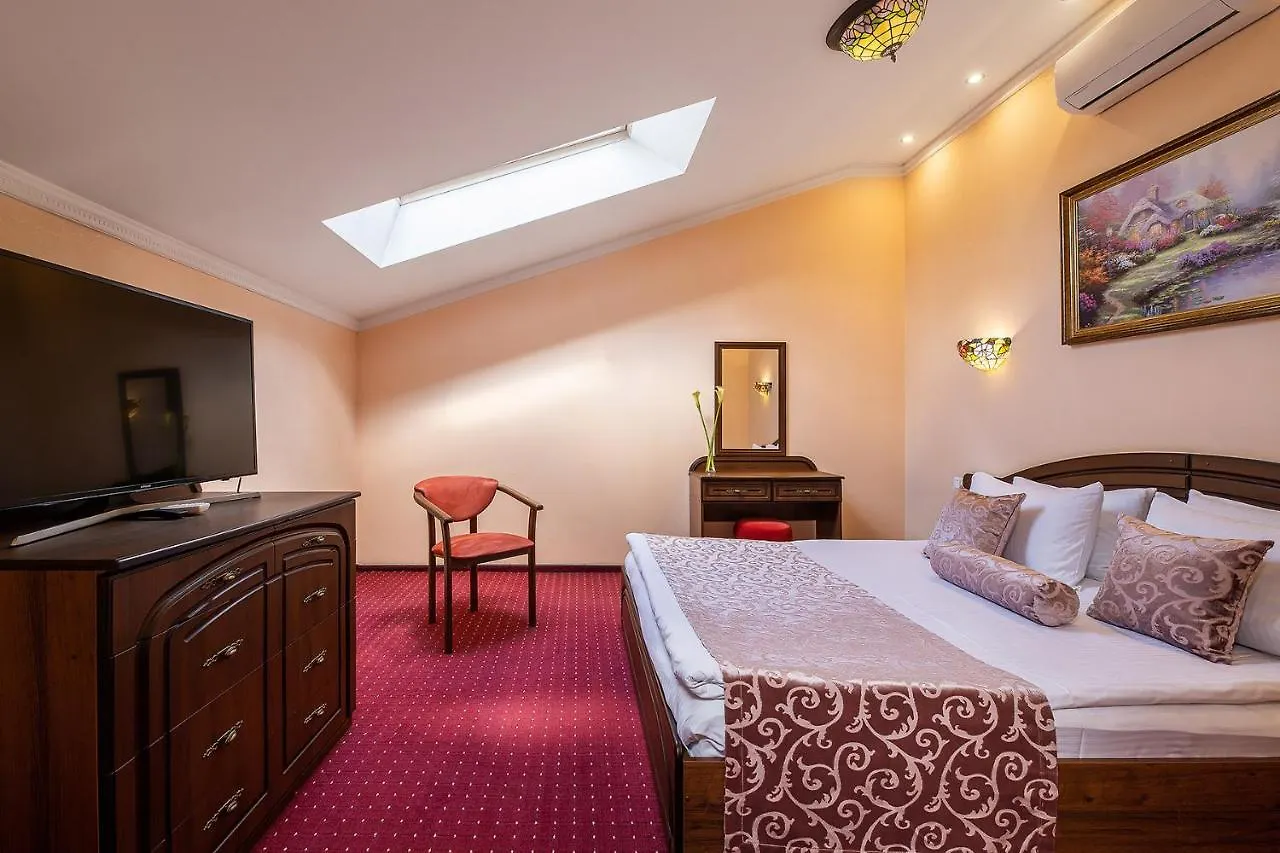 Edem Hotel Lviv